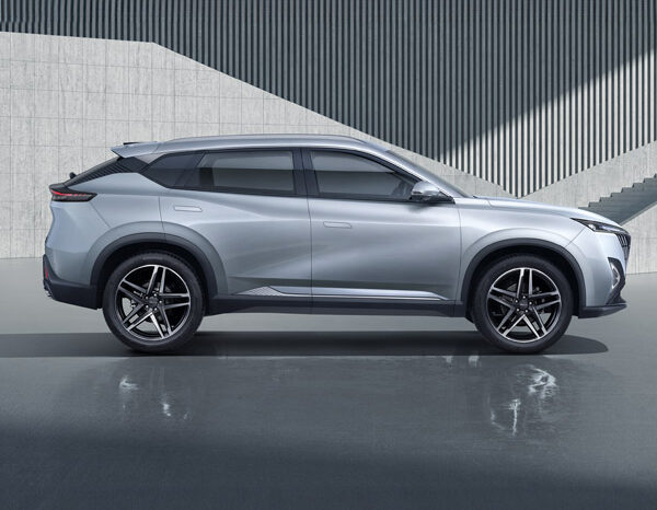 
								Dongfeng Mage 1.5 E2 completo									