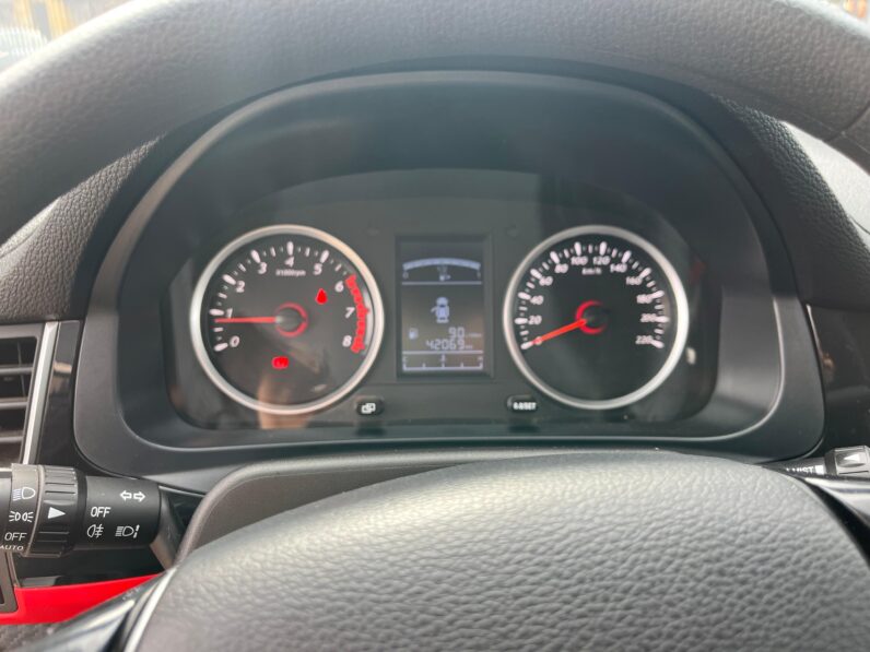 
								Dongfeng T5L 1.8 MT 2024 completo									