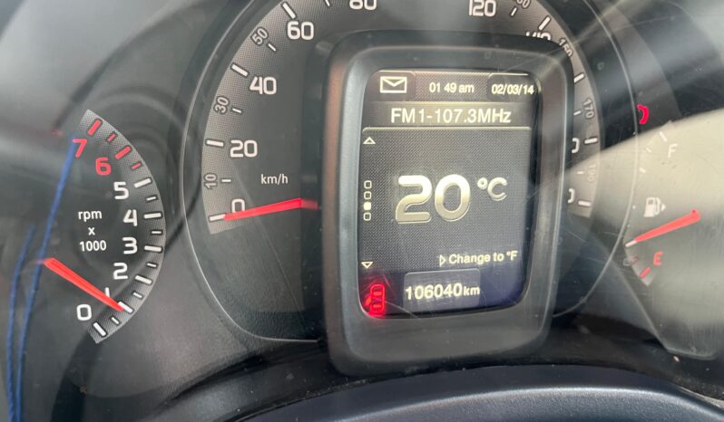 
								Fiat Uno Way 1.4 Año 2018 Usado completo									